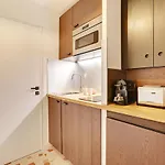 Amazing Apartment 4P/1Br With Small Garden